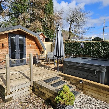 Morvan Pod&Hot tub Fort William Buitenkant foto